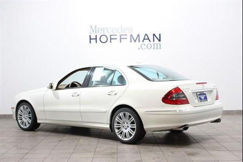 Mercedes-Benz E Class 2007 photo 4