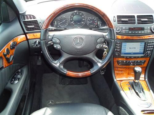Mercedes-Benz E Class 2007 photo 1