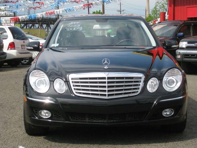 Mercedes-Benz E Class 2007 photo 2