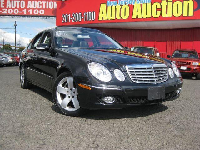 Mercedes-Benz E Class 2007 photo 1