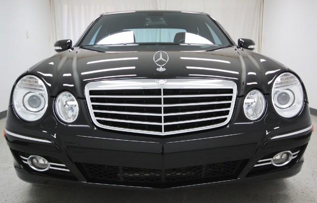 Mercedes-Benz E Class 2007 photo 2