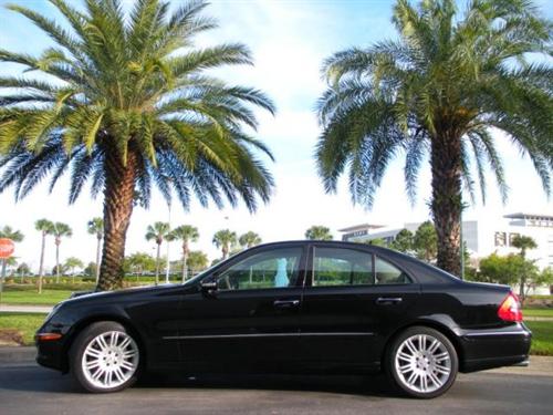 Mercedes-Benz E Class Srt-8 Other