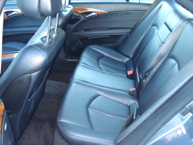 Mercedes-Benz E Class 2007 photo 2