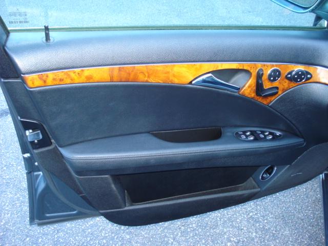 Mercedes-Benz E Class 2007 photo 3