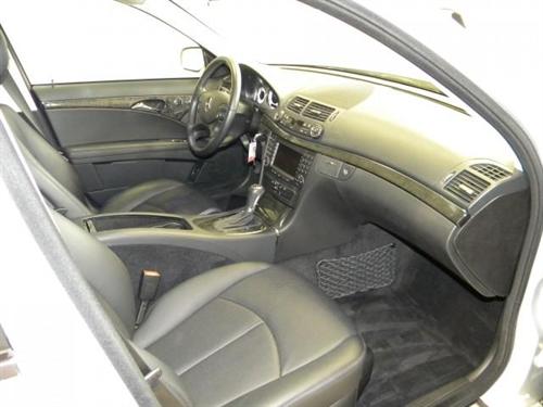Mercedes-Benz E Class 2007 photo 4