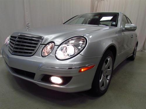Mercedes-Benz E Class 2007 photo 2
