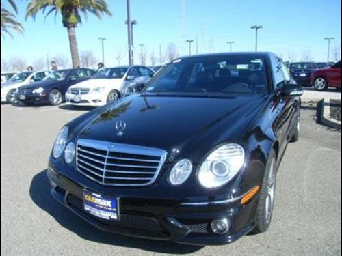 Mercedes-Benz E Class 2007 photo 2