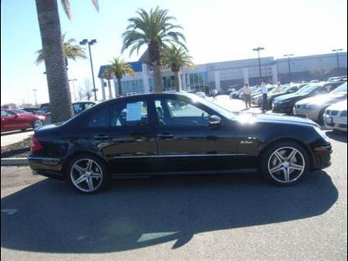 Mercedes-Benz E Class 2007 photo 3