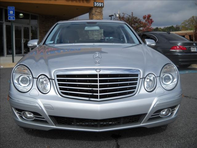 Mercedes-Benz E Class 2007 photo 1