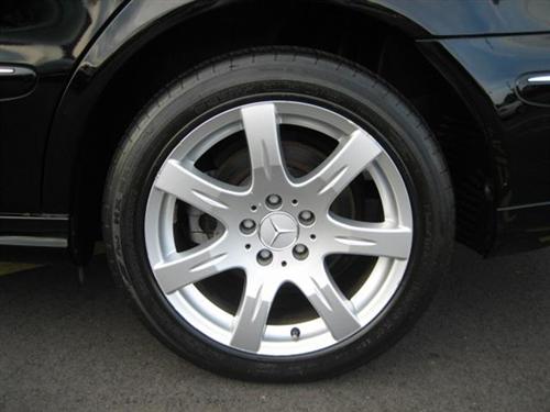 Mercedes-Benz E Class 2007 photo 3