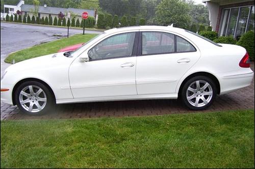 Mercedes-Benz E Class Srt-8 Other