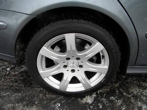 Mercedes-Benz E Class 2007 photo 1