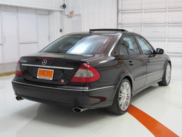 Mercedes-Benz E Class 2007 photo 4
