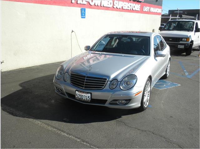 Mercedes-Benz E Class 2007 photo 1