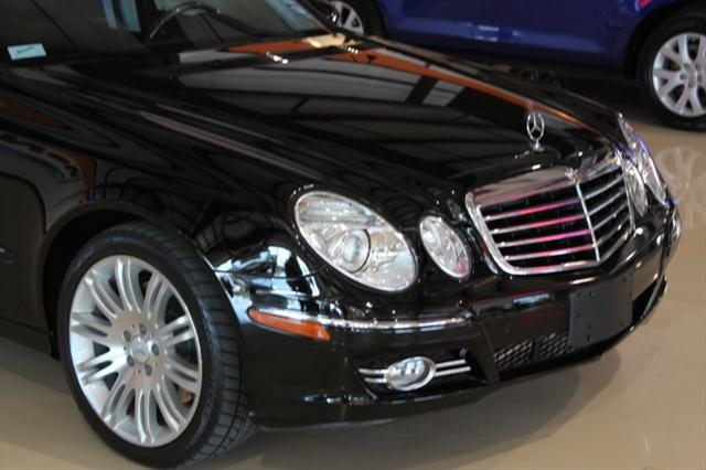 Mercedes-Benz E Class 2007 photo 1