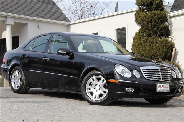 Mercedes-Benz E Class 2007 photo 1