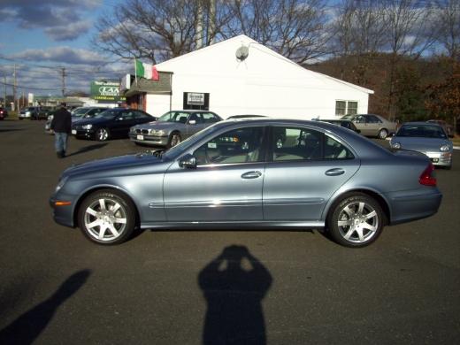 Mercedes-Benz E Class 2007 photo 3