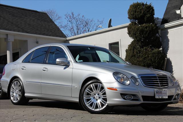 Mercedes-Benz E Class 2007 photo 1