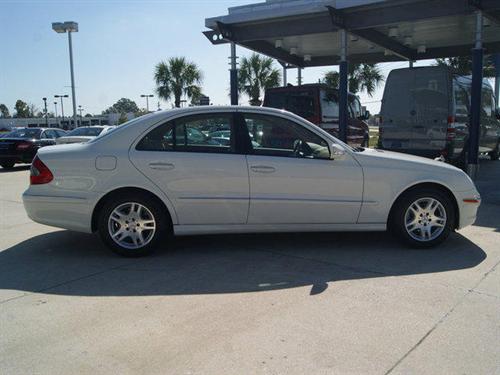 Mercedes-Benz E Class 2007 photo 3