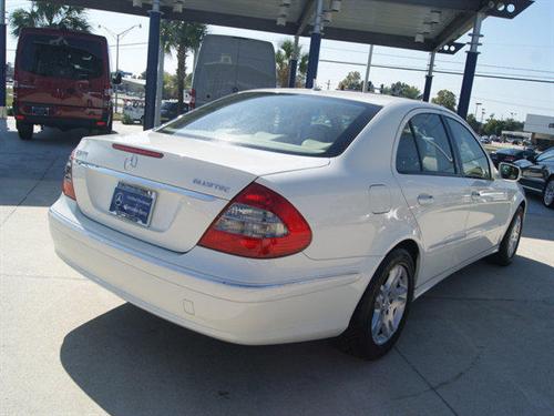 Mercedes-Benz E Class 2007 photo 4