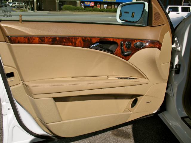 Mercedes-Benz E Class 2007 photo 5