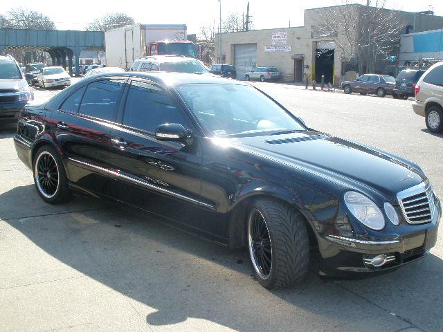 Mercedes-Benz E Class 2007 photo 3
