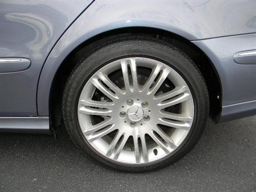 Mercedes-Benz E Class 2007 photo 3