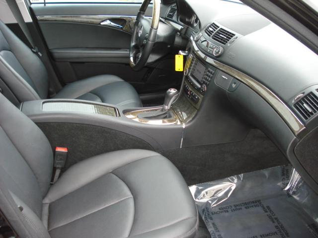 Mercedes-Benz E Class 2008 photo 4