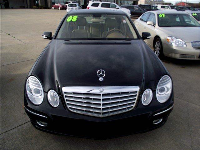 Mercedes-Benz E Class 2008 photo 2