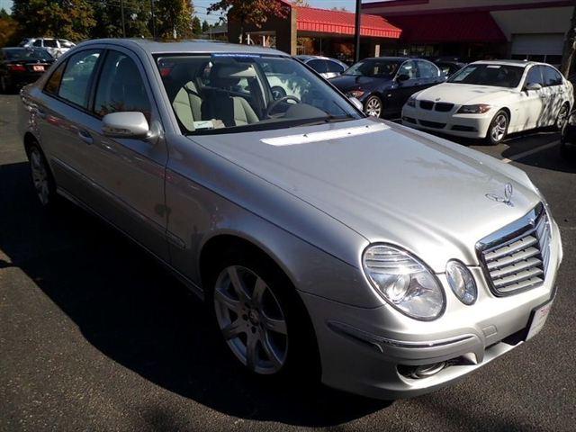 Mercedes-Benz E Class 2008 photo 2