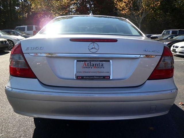 Mercedes-Benz E Class 2008 photo 4
