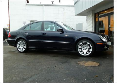 Mercedes-Benz E Class 2008 photo 3