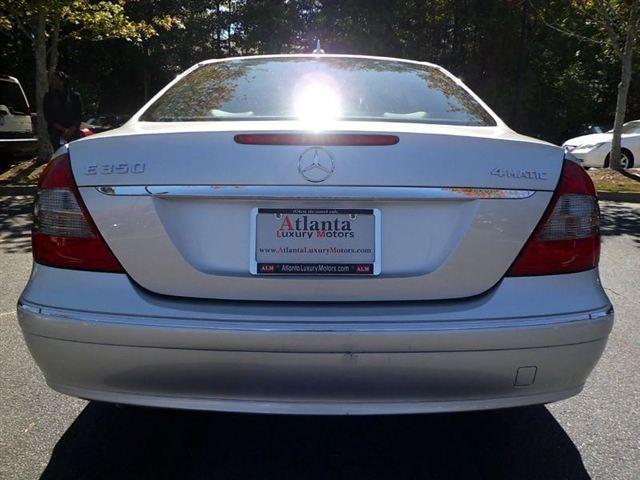 Mercedes-Benz E Class 2008 photo 4