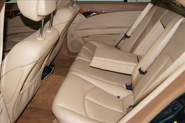 Mercedes-Benz E Class 2008 photo 2