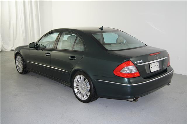 Mercedes-Benz E Class 2008 photo 3