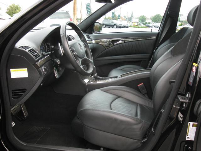 Mercedes-Benz E Class 2008 photo 4