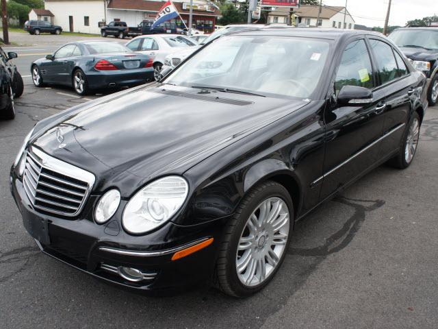 Mercedes-Benz E Class 2008 photo 4