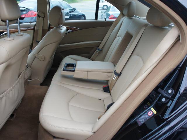 Mercedes-Benz E Class 2008 photo 5