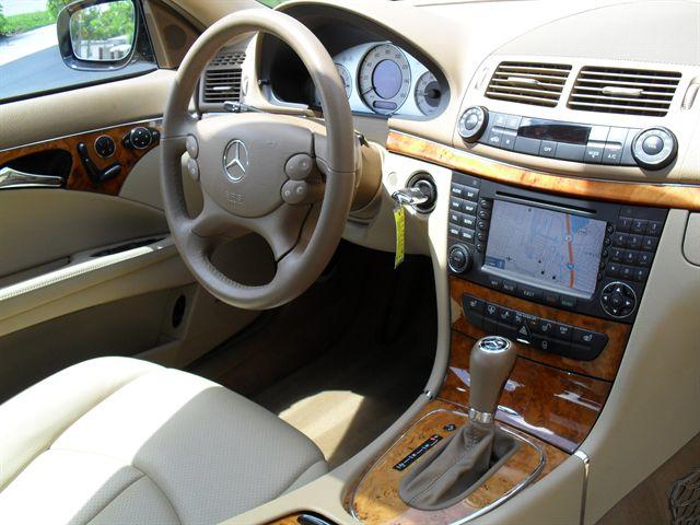 Mercedes-Benz E Class 2008 photo 2