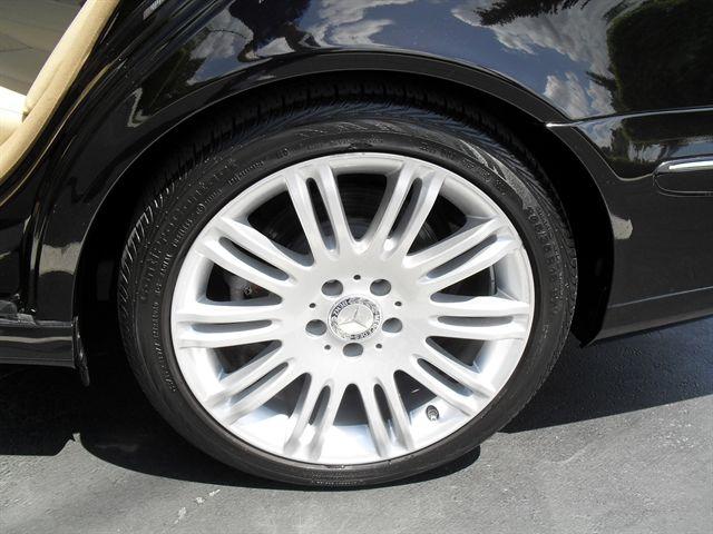 Mercedes-Benz E Class 2008 photo 5