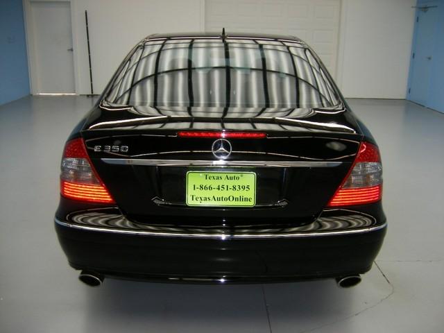 Mercedes-Benz E Class 2008 photo 3