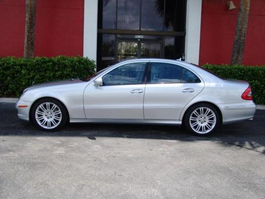 Mercedes-Benz E Class 2008 photo 1