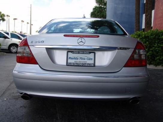 Mercedes-Benz E Class 2008 photo 3
