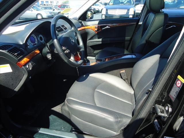 Mercedes-Benz E Class 2008 photo 3