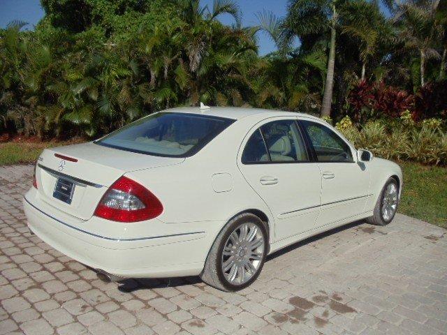 Mercedes-Benz E Class 2008 photo 3