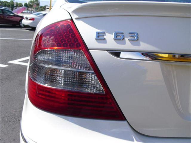 Mercedes-Benz E Class 2008 photo 5