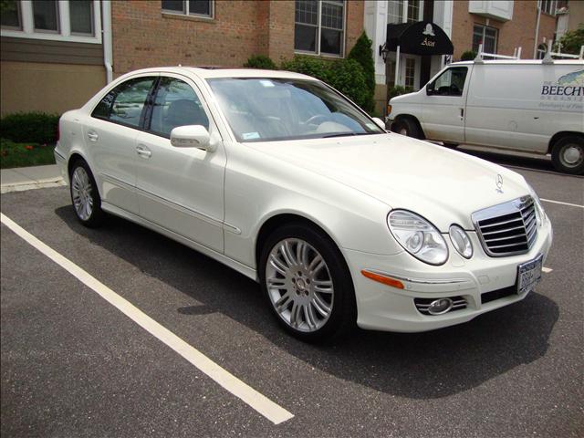 Mercedes-Benz E Class 2008 photo 3