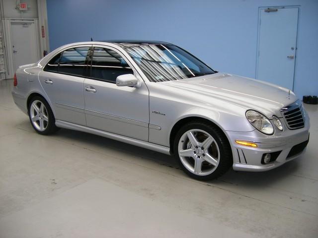 Mercedes-Benz E Class 2008 photo 1