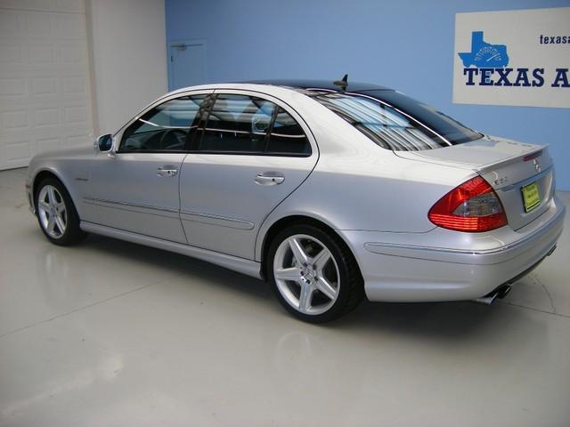 Mercedes-Benz E Class 2008 photo 4