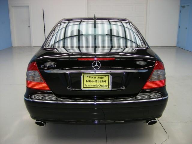 Mercedes-Benz E Class 2008 photo 3